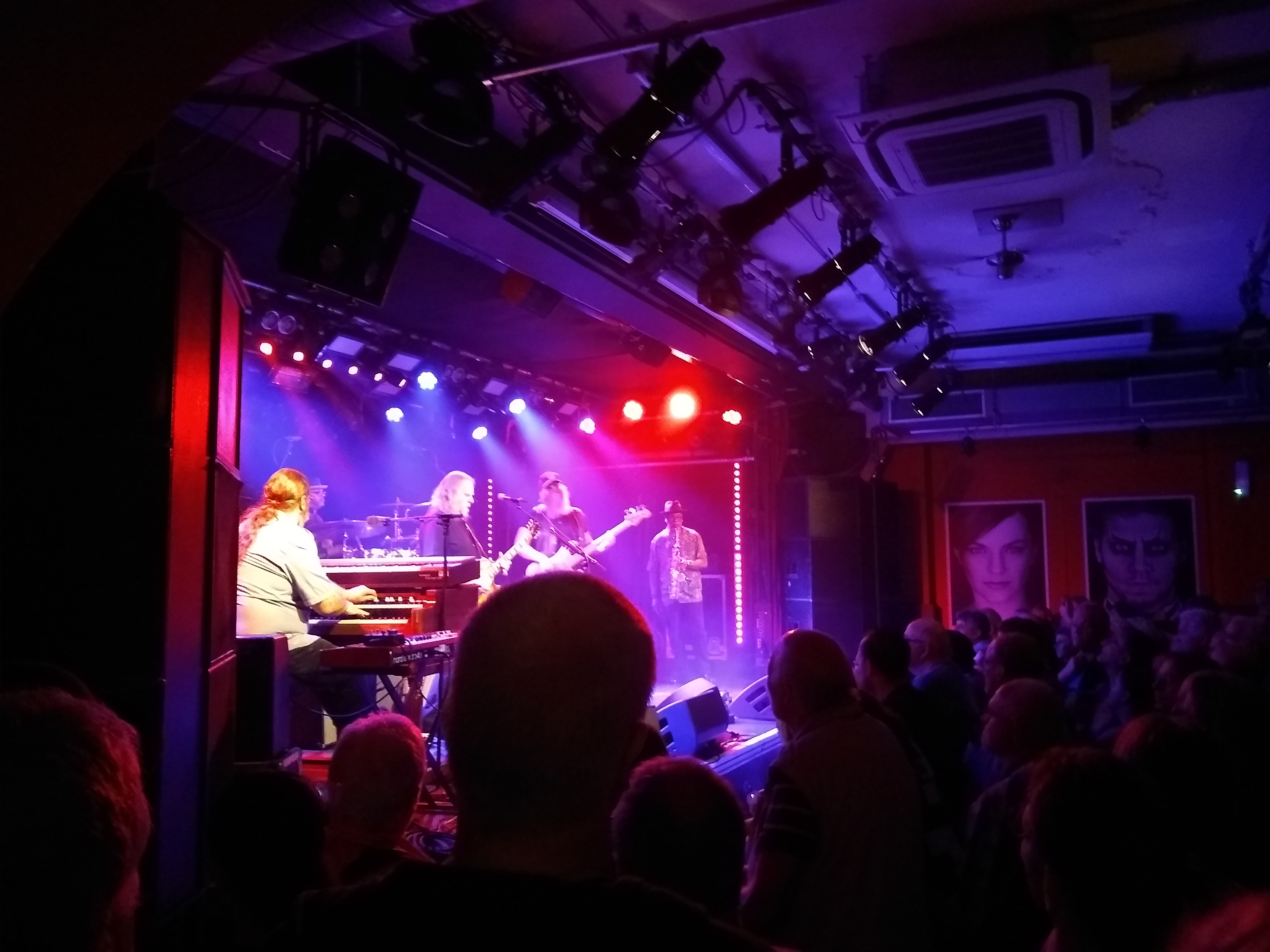 WarrenHaynesBand2025-07-07ColosSaalAschaffenburgGermany (3).jpg